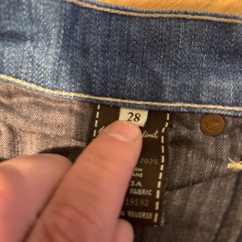 7 For All Mankind Dojo Blue Flared Jeans Womens Size 28 U115E202S-202S - Picture 4 of 9